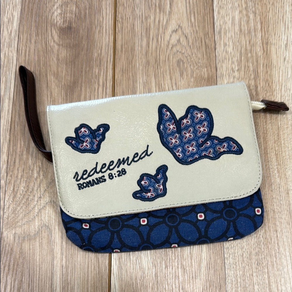 NWOT Dayspring Women's Clutch - Cream and Blue